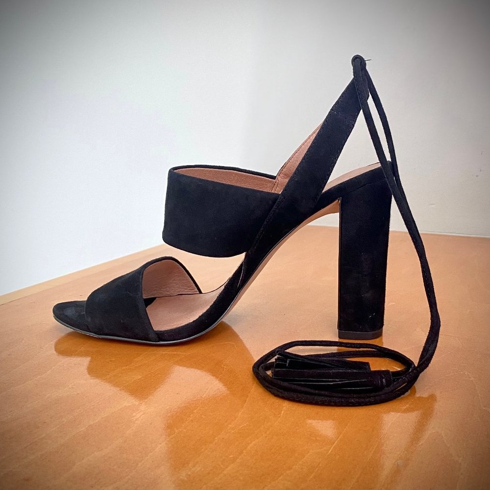Madewell Black Suede Octavia Tassel-Tie Sandal, 8M - Picture 4 of 14